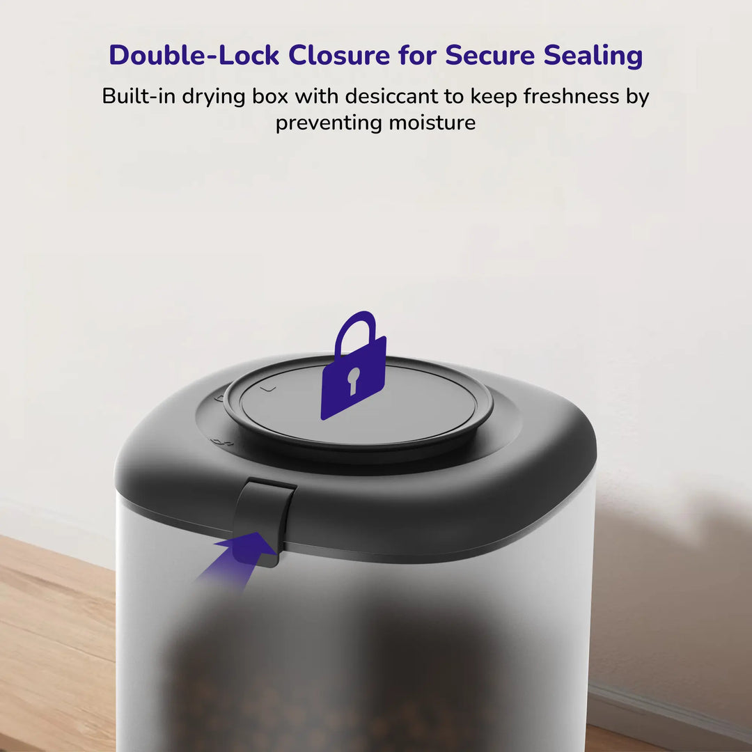 Top-down view of a white automatic pet feeder featuring a 4L large-capacity food tank with a secure lid lock.